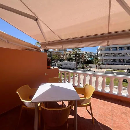 Lägenhet Seaview Royal Garden